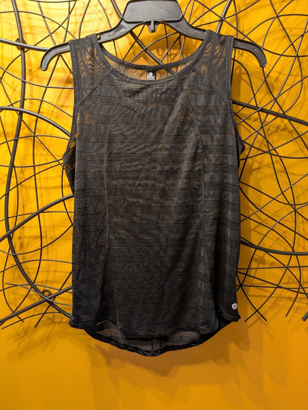 90 Degree by Reflex Black Striped Mesh Keyhole Back Workout Tank Top (Size S)